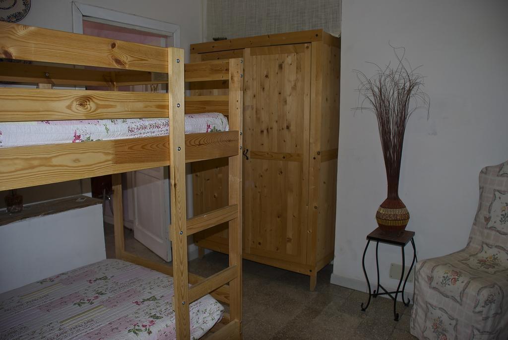 B&B Mery Lho Aprilia Room photo